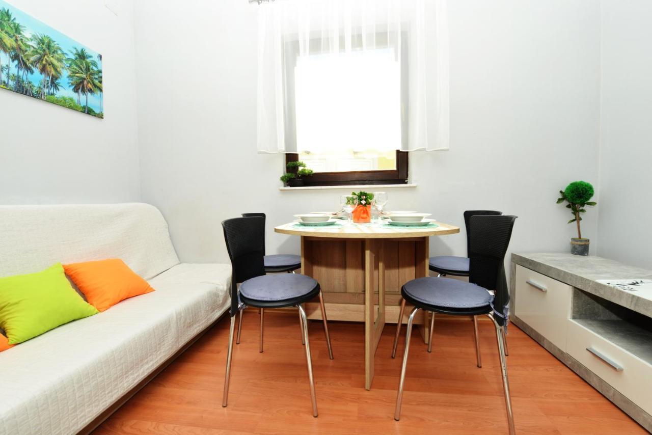 Apartment Lavender Вир Екстер'єр фото