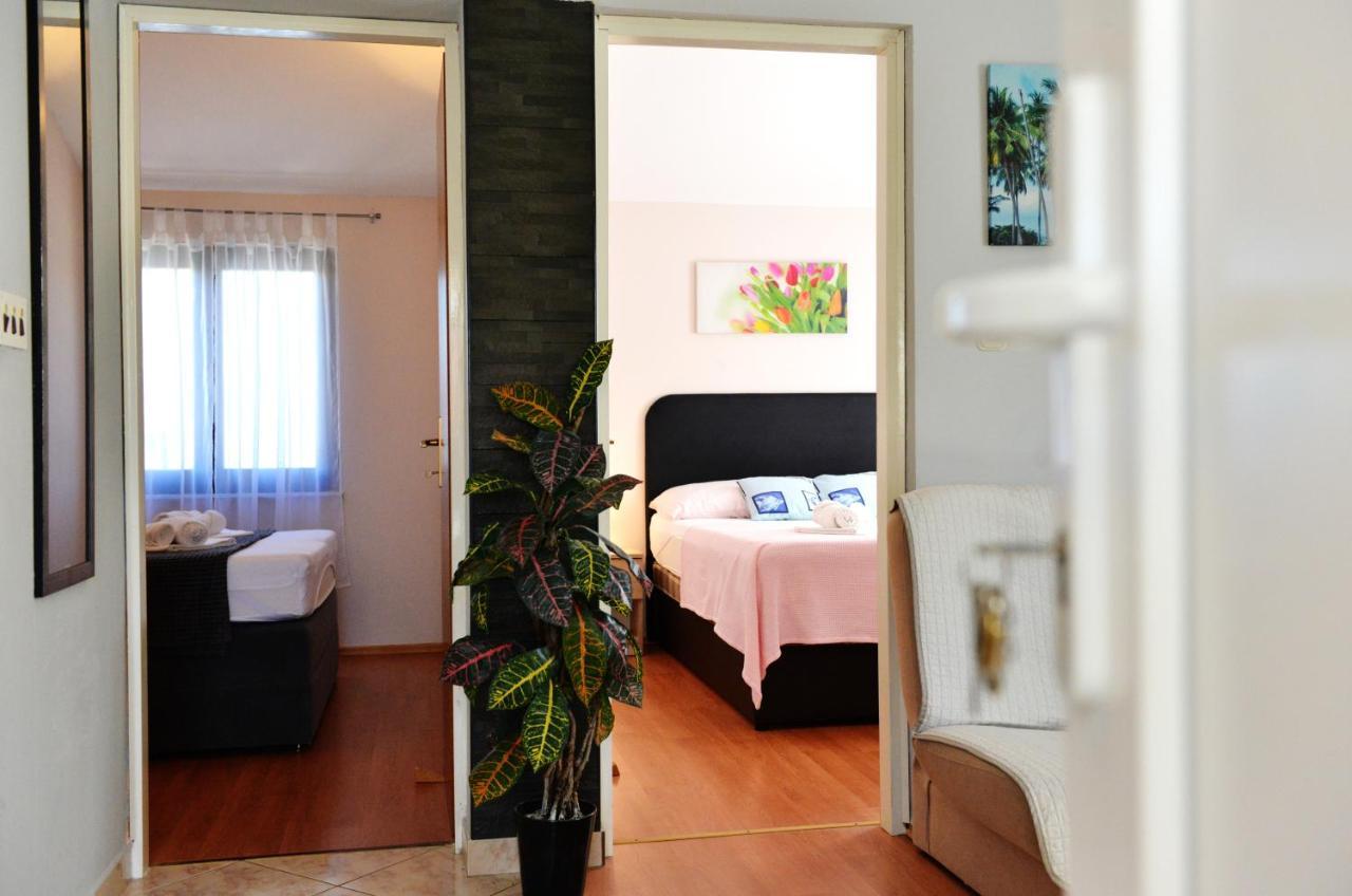 Apartment Lavender Вир Екстер'єр фото