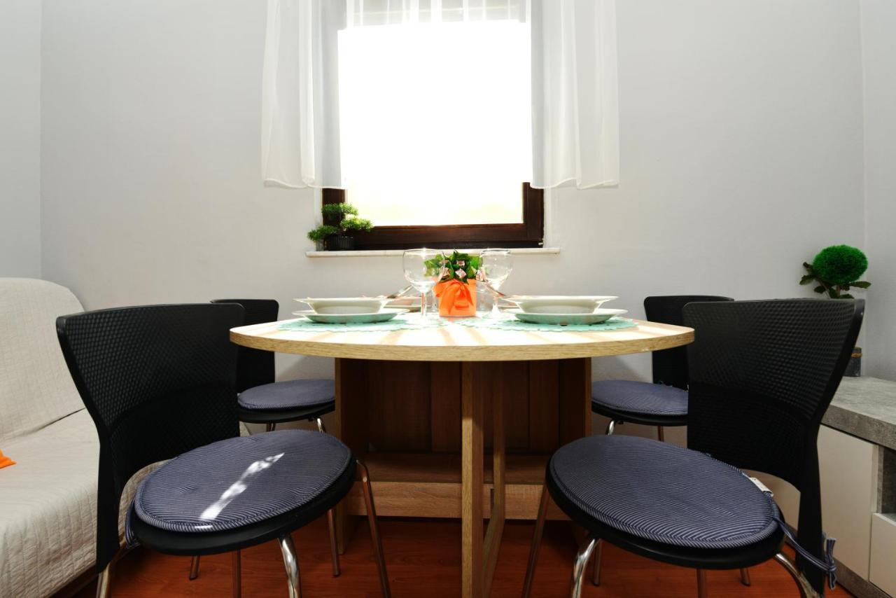 Apartment Lavender Вир Екстер'єр фото